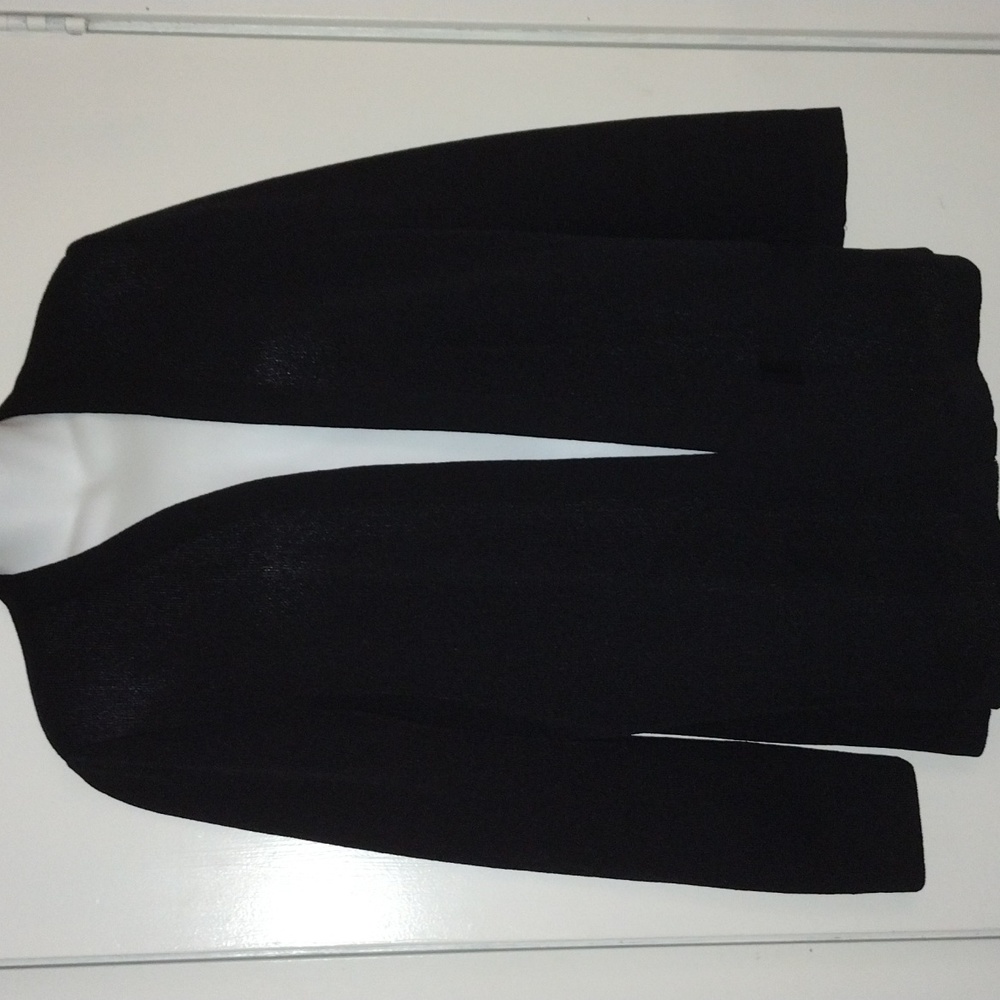 Castleberry Black Cardigan Sweater size M